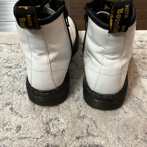 Dr. Martens white 1460 8-Eye boots Womens Size 5/Girl 3 - Picture 12 of 17